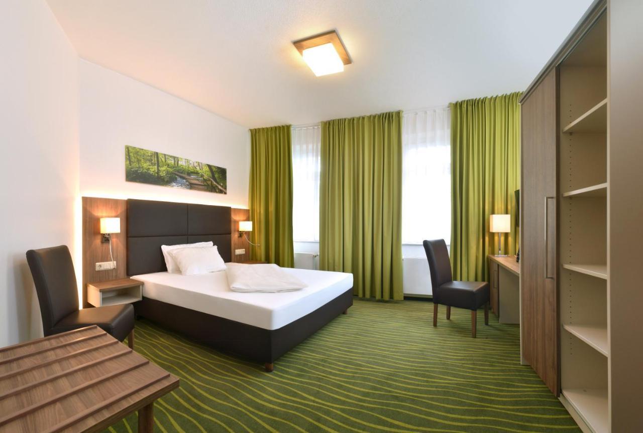Hotel Meyer Глаухау Экстерьер фото